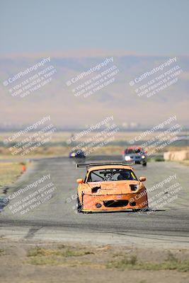 media/Sep-29-2024-24 Hours of Lemons (Sun) [[6a7c256ce3]]/Sunrise (1115a-1130a)/